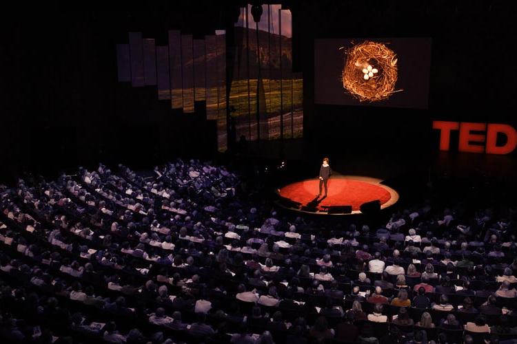 Confira 6 palestras TED de até 18 minutos para mudar a sua vida